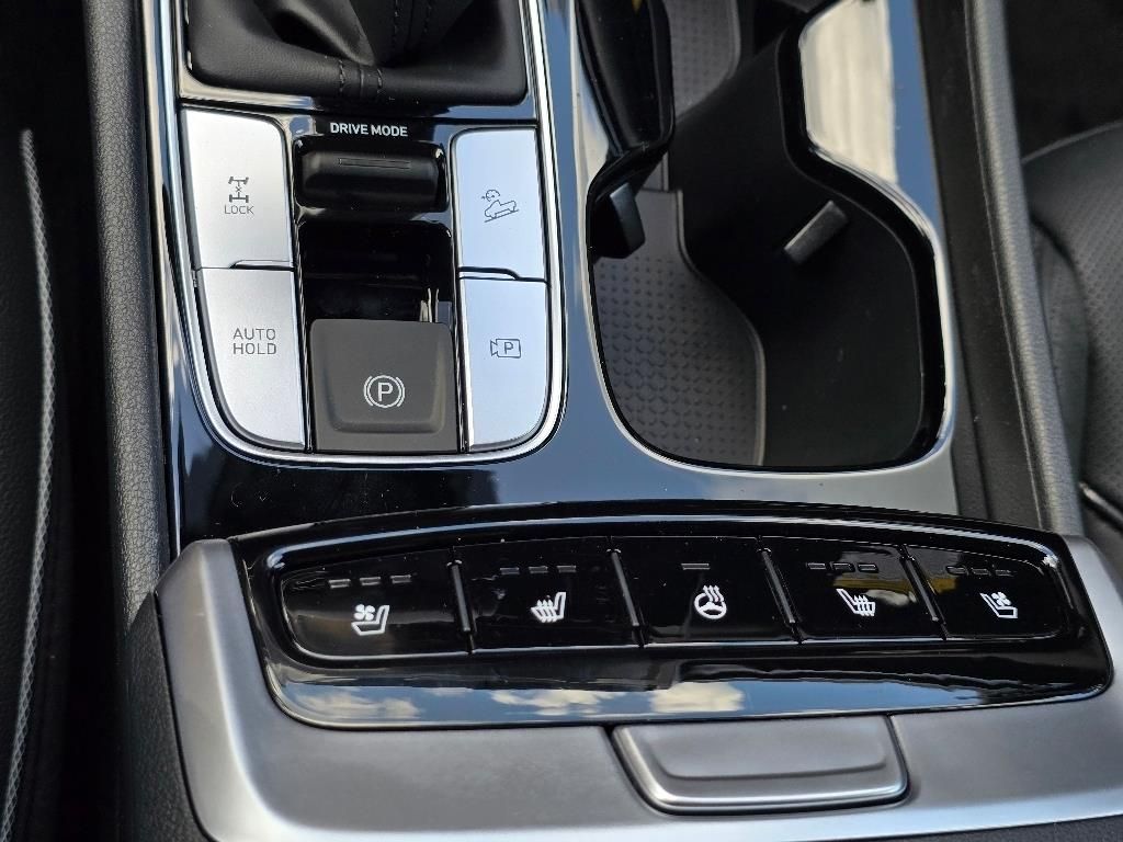 2024 Hyundai Santa Cruz Limited Image 19 of 25