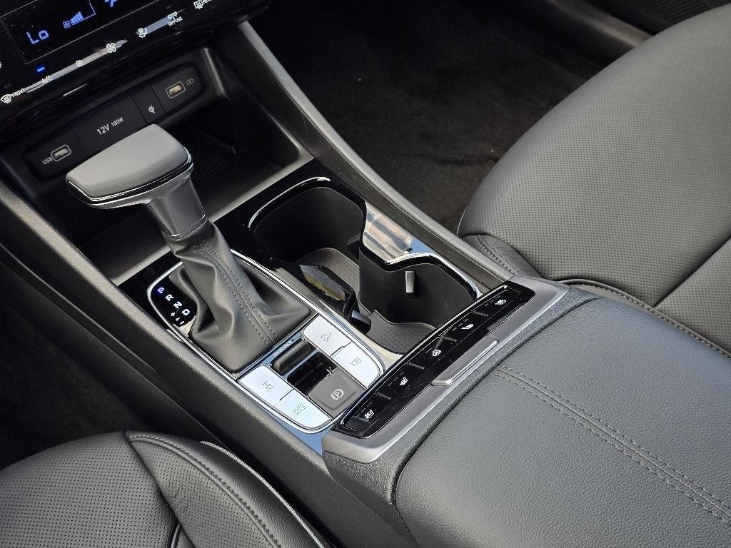 2024 Hyundai Santa Cruz Limited Image 15 of 25