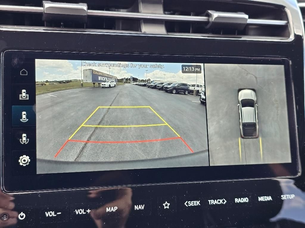 2024 Hyundai Santa Cruz Limited Image 17 of 25