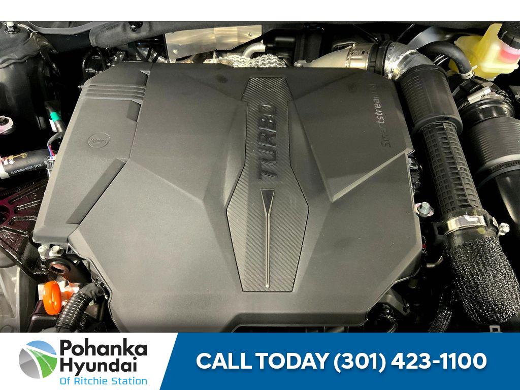 2024 Hyundai Santa Cruz Limited Image 2 of 21