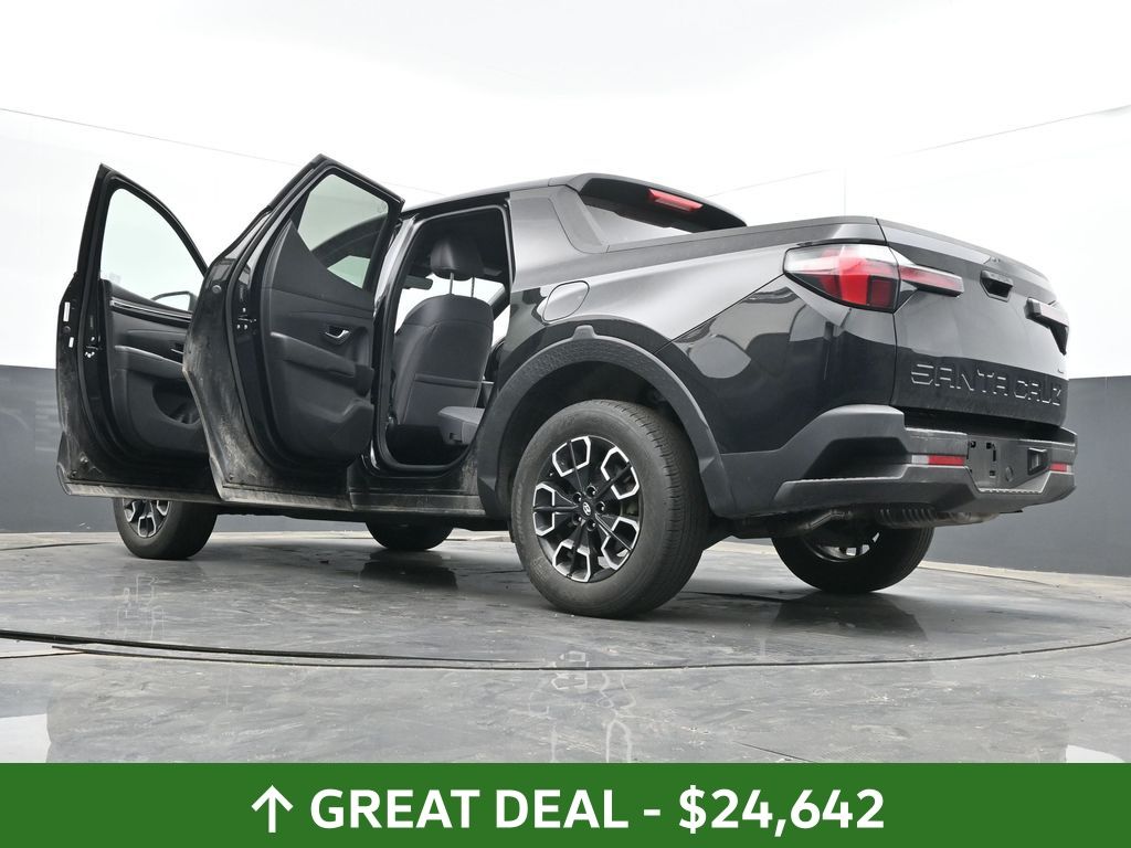 Vehicle image 43 of 75
