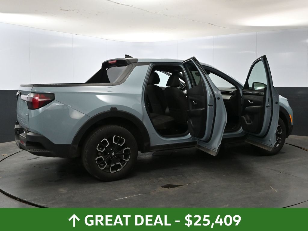 Vehicle image 30 of 75