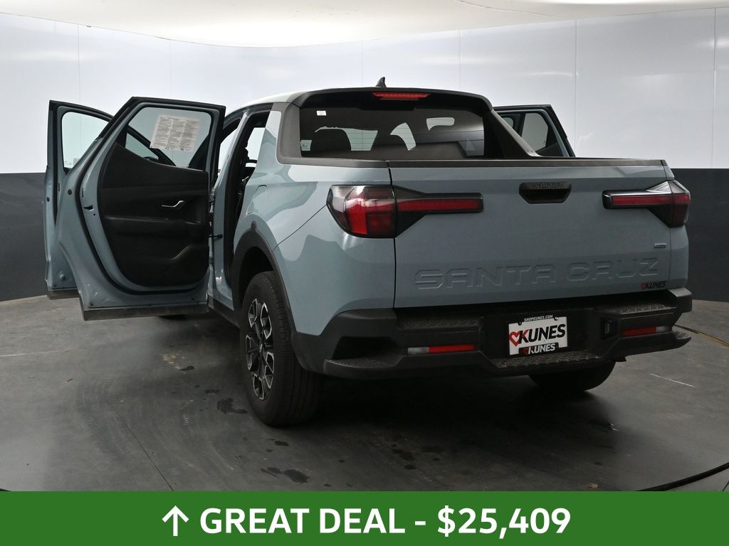 Vehicle image 40 of 75