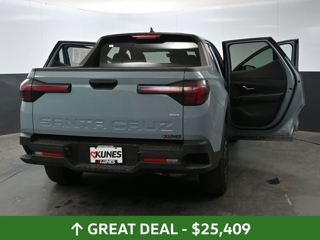 Vehicle image 37 of 75