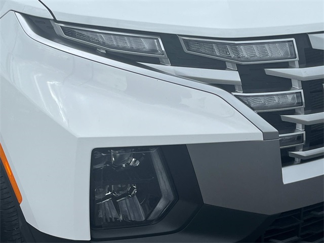 Vehicle image 9 of 50