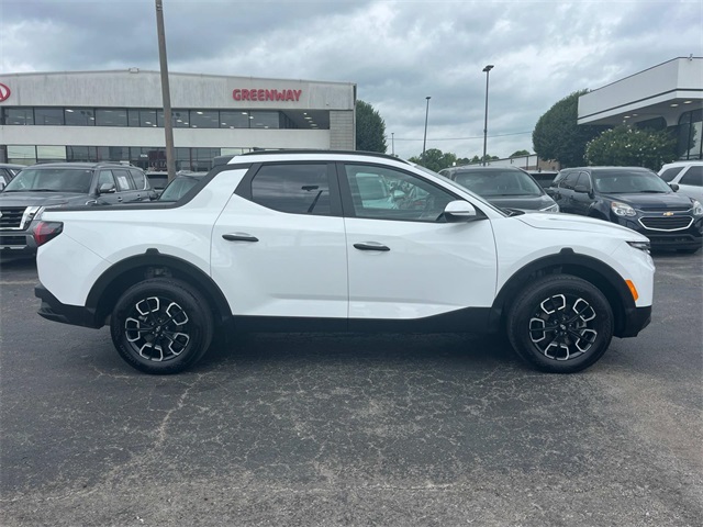 Vehicle image 4 of 50