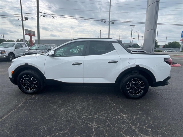 Vehicle image 8 of 50