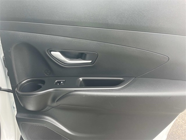 Vehicle image 22 of 50