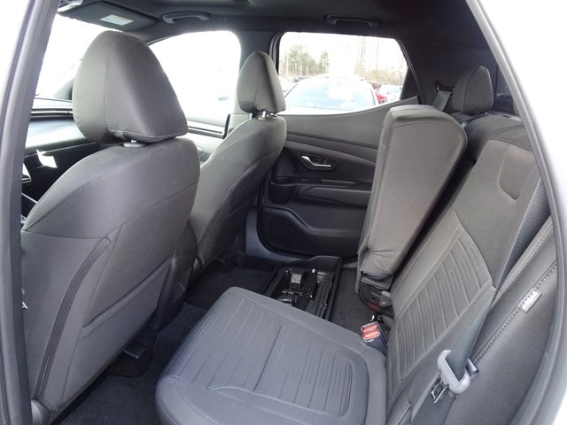 2024 Hyundai Santa Cruz SEL Image 13 of 17