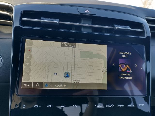 Vehicle image 22 of 33