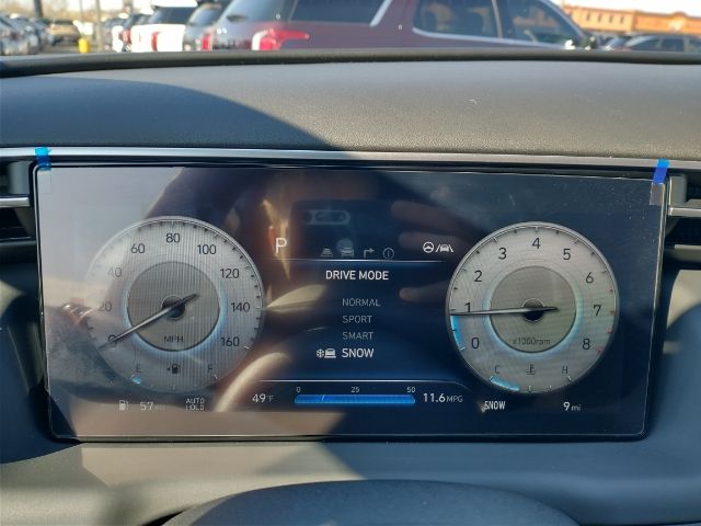 Vehicle image 20 of 33