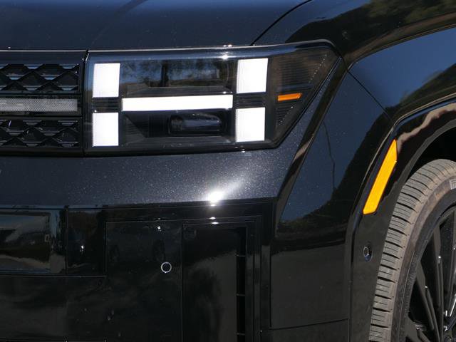 Vehicle image 14 of 48