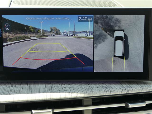 Vehicle image 22 of 48