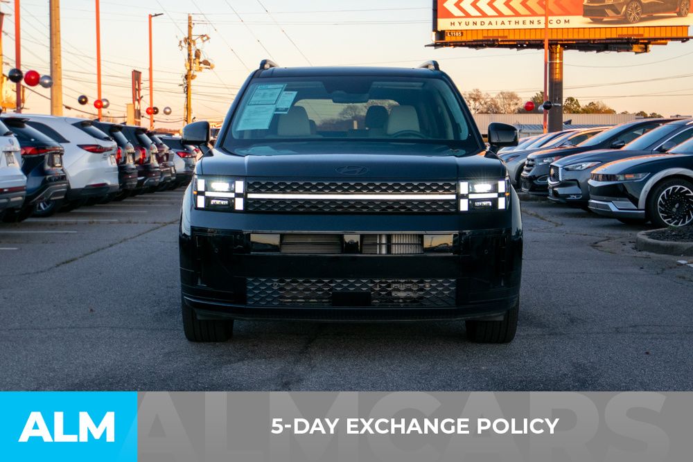 2024 Hyundai Santa Fe Calligraphy Image 3 of 49