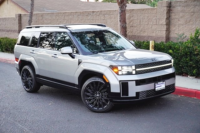 Vehicle image 2 of 46