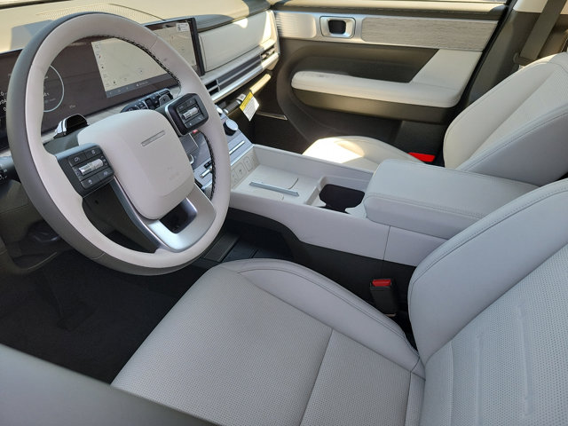 Vehicle image 5 of 25