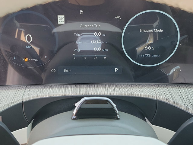 Vehicle image 9 of 25