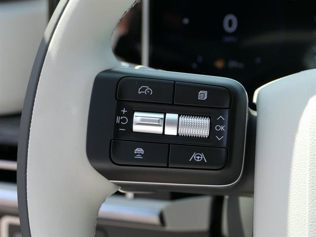 Vehicle image 15 of 35