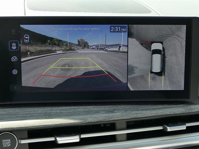 Vehicle image 22 of 35