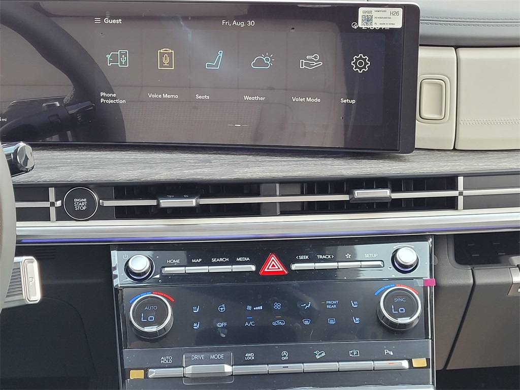 Vehicle image 21 of 35