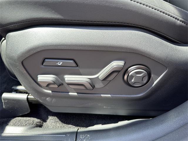 2024 Hyundai Santa Fe Calligraphy Image 34 of 40