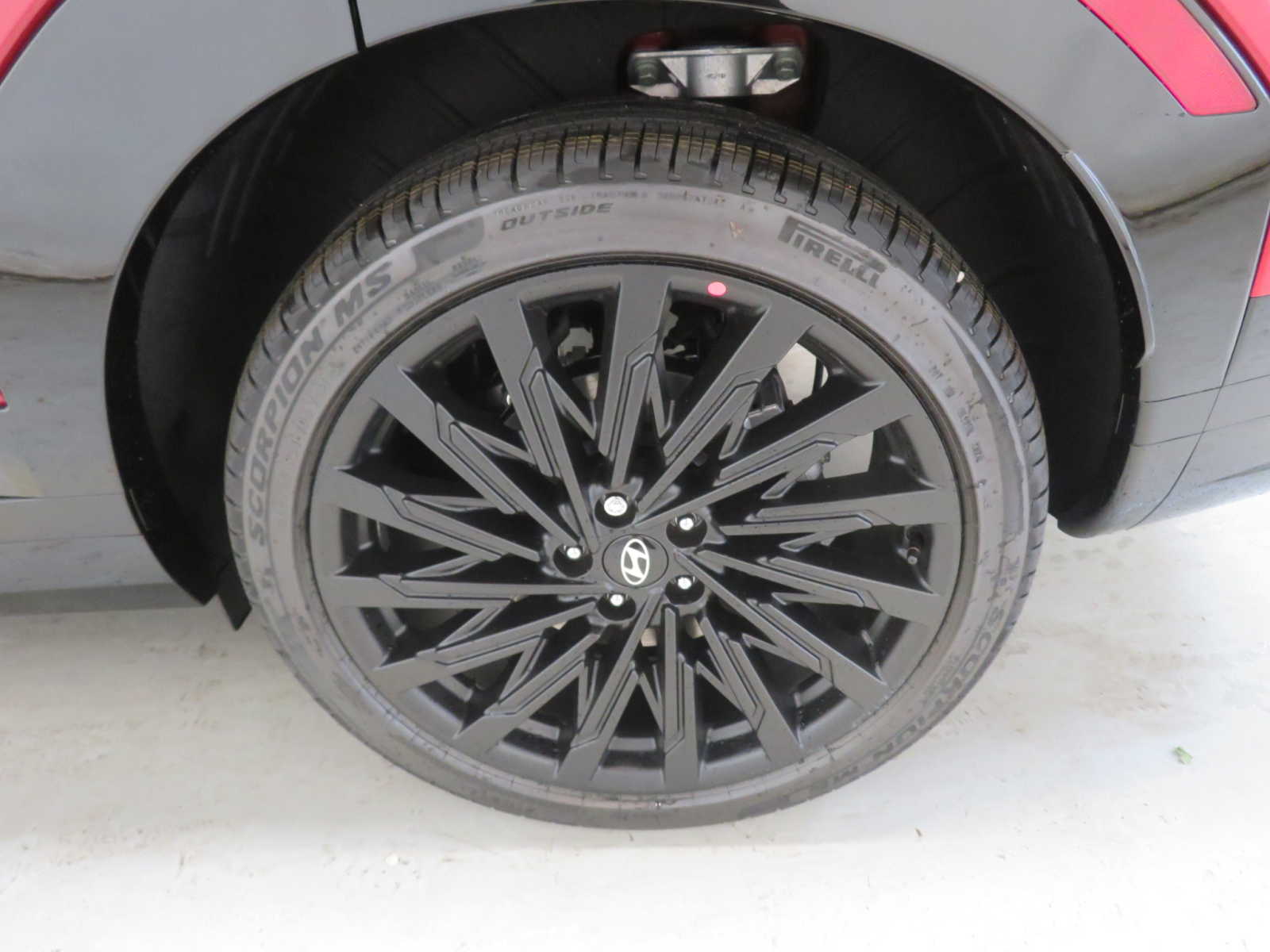 Vehicle image 8 of 20
