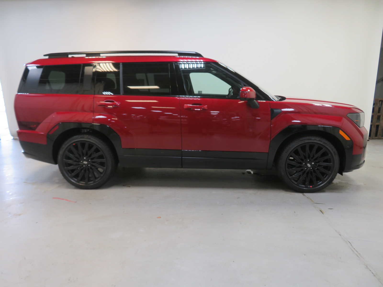 Vehicle image 4 of 20