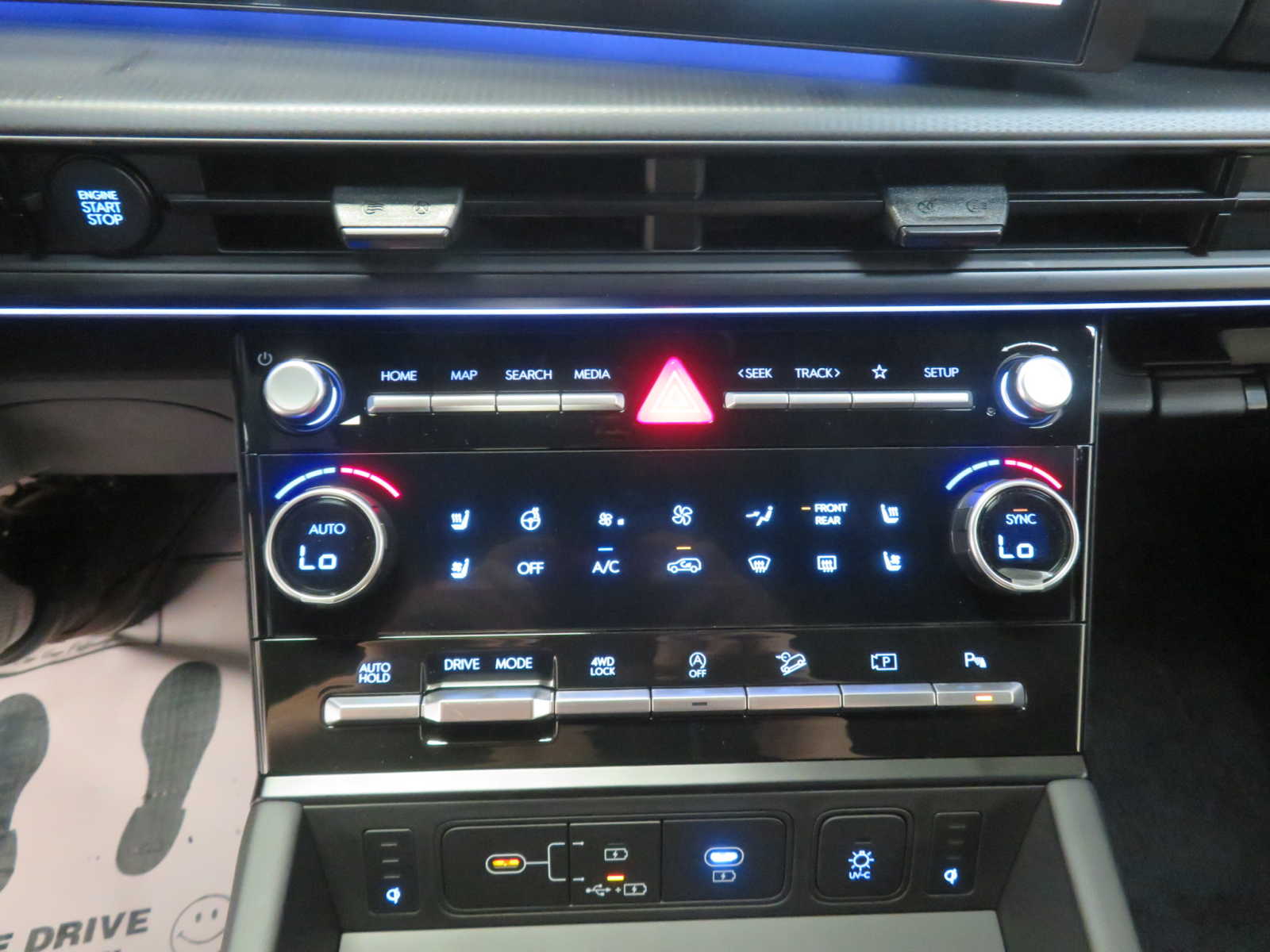 Vehicle image 18 of 20