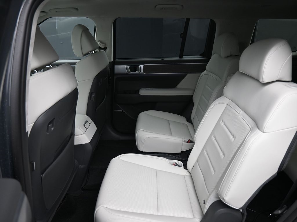 2024 Hyundai Santa Fe Calligraphy Image 41 of 50