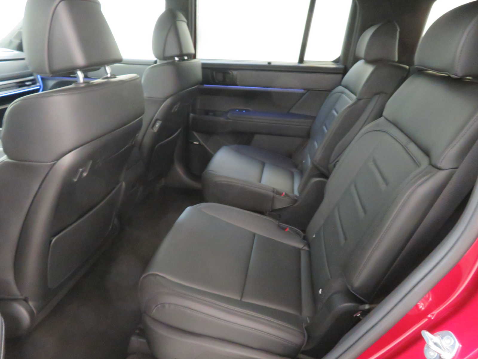 Vehicle image 9 of 20