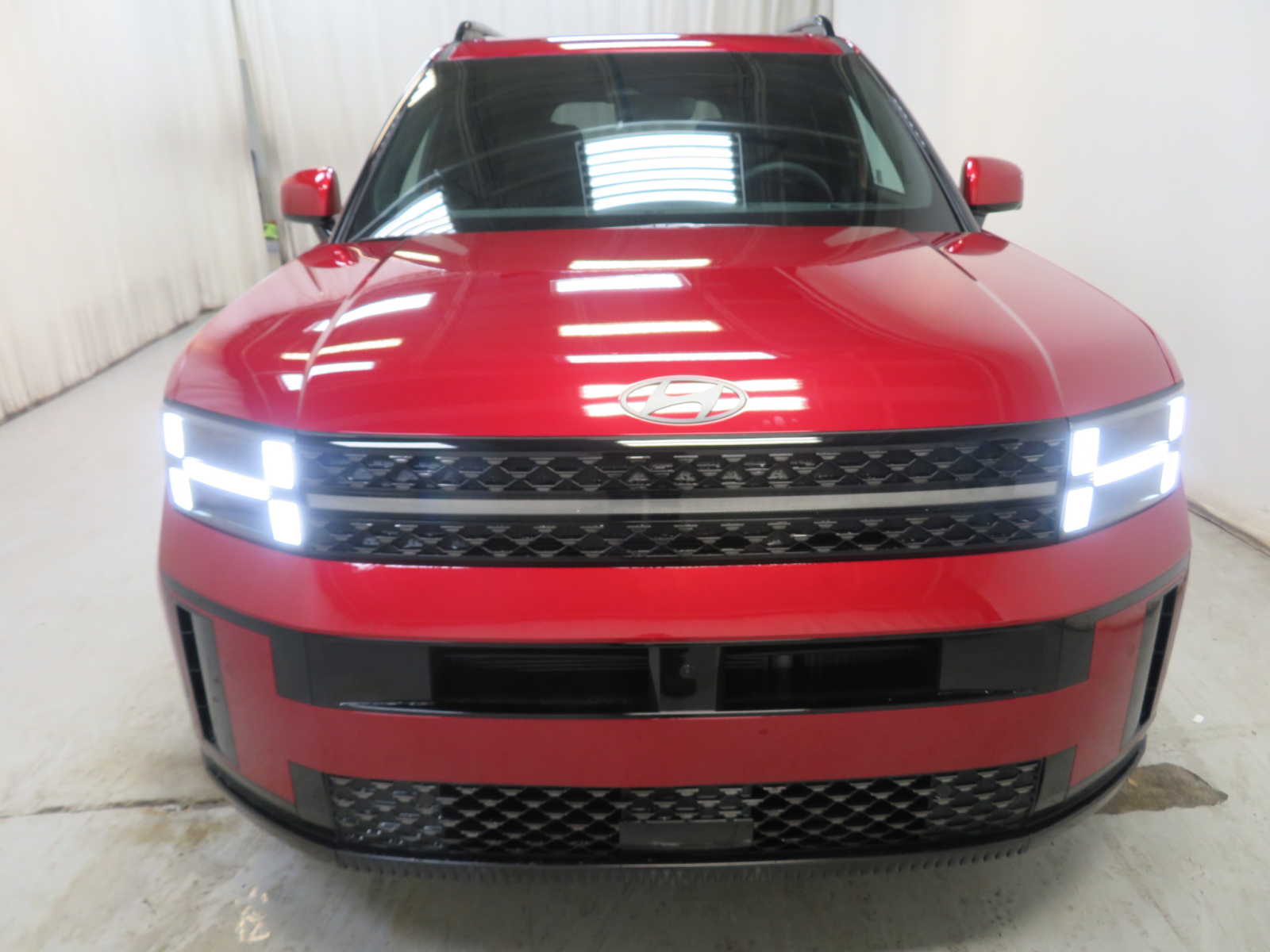 Vehicle image 2 of 20