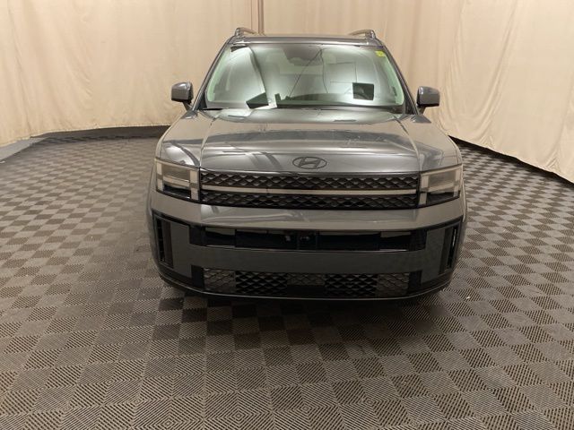 Vehicle image 3 of 23