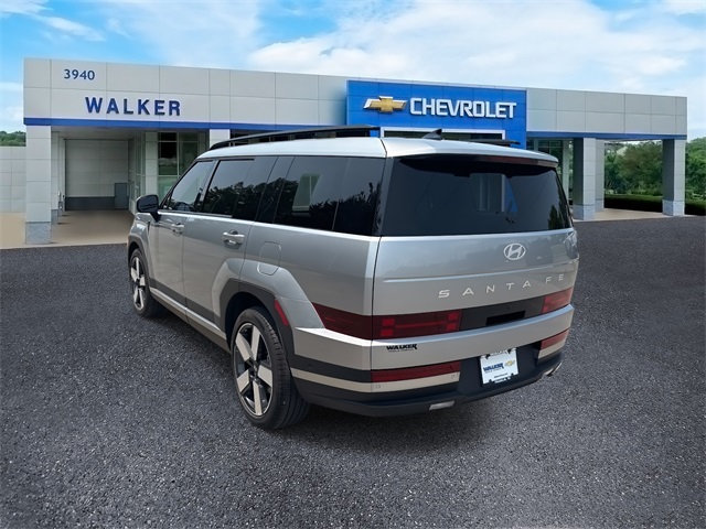 Vehicle image 7 of 44
