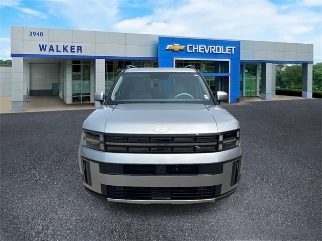 Vehicle image 2 of 44