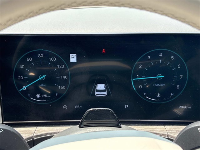 Vehicle image 36 of 44