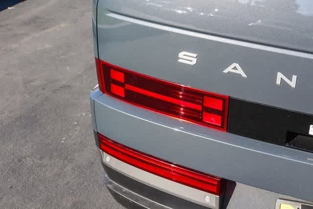 Vehicle image 7 of 28