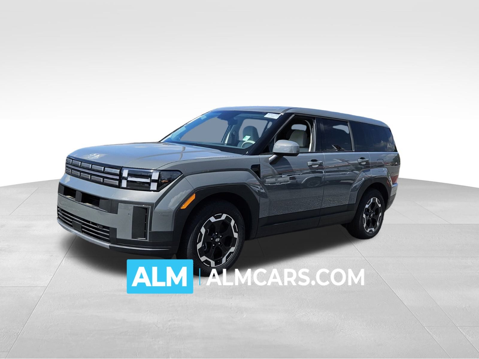 Vehicle image 1 of 39