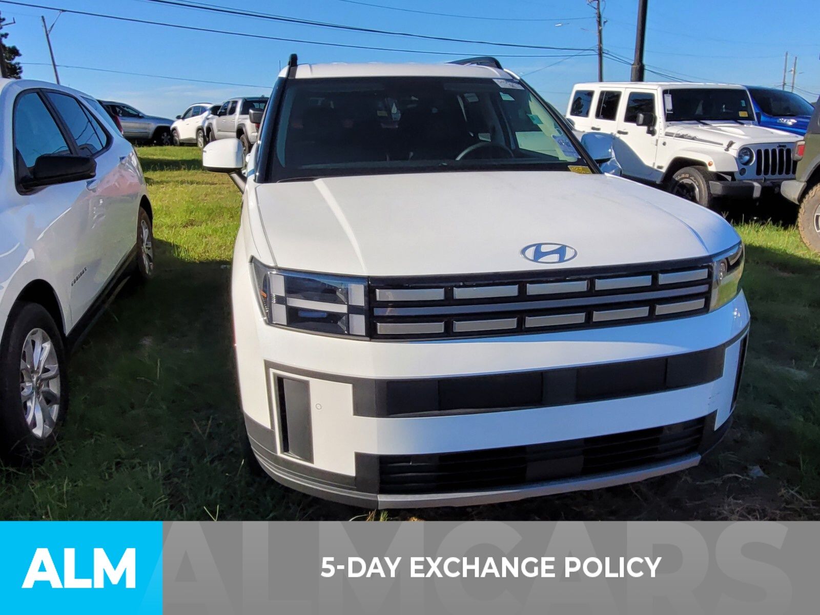 Vehicle image 10 of 24