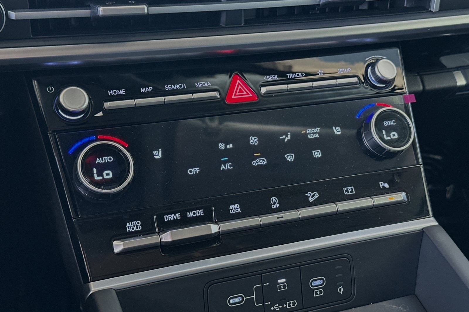 Vehicle image 22 of 34