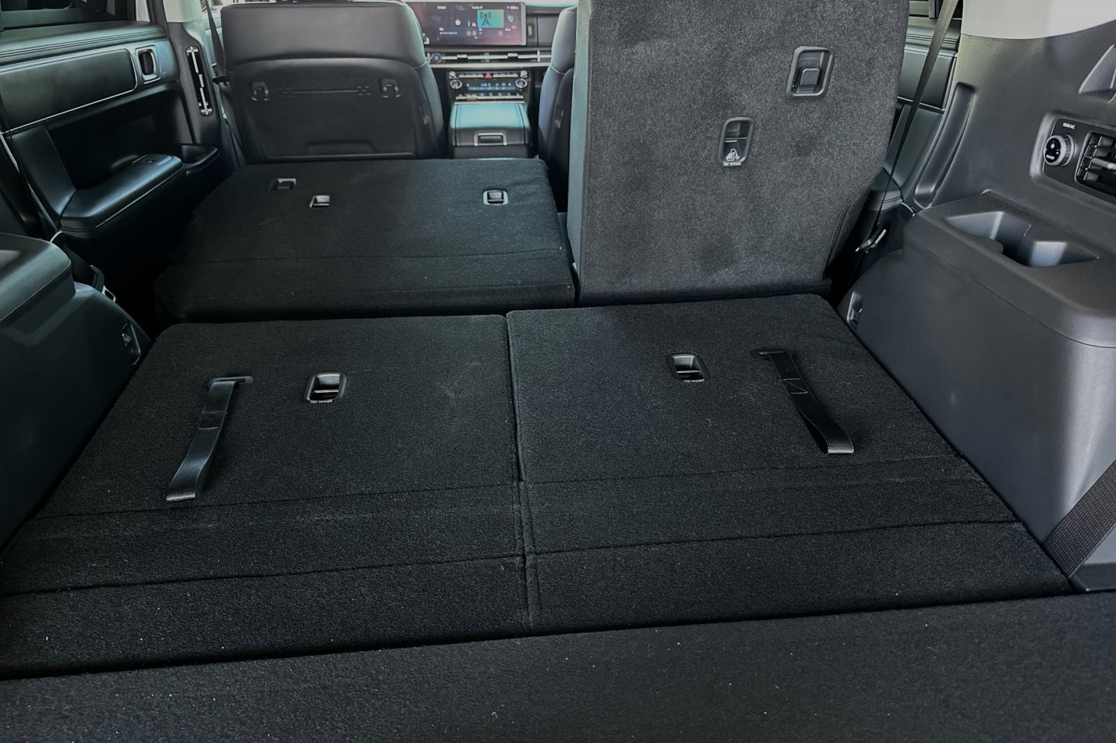 Vehicle image 11 of 34