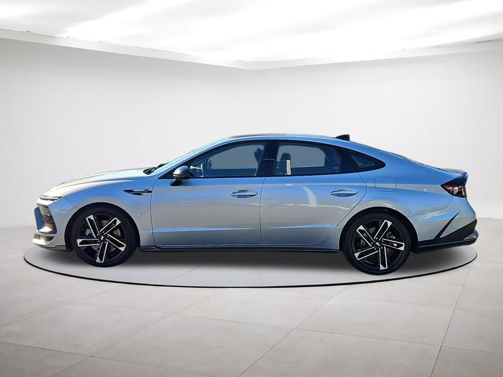 2024 Hyundai Sonata N Line Image 8 of 37