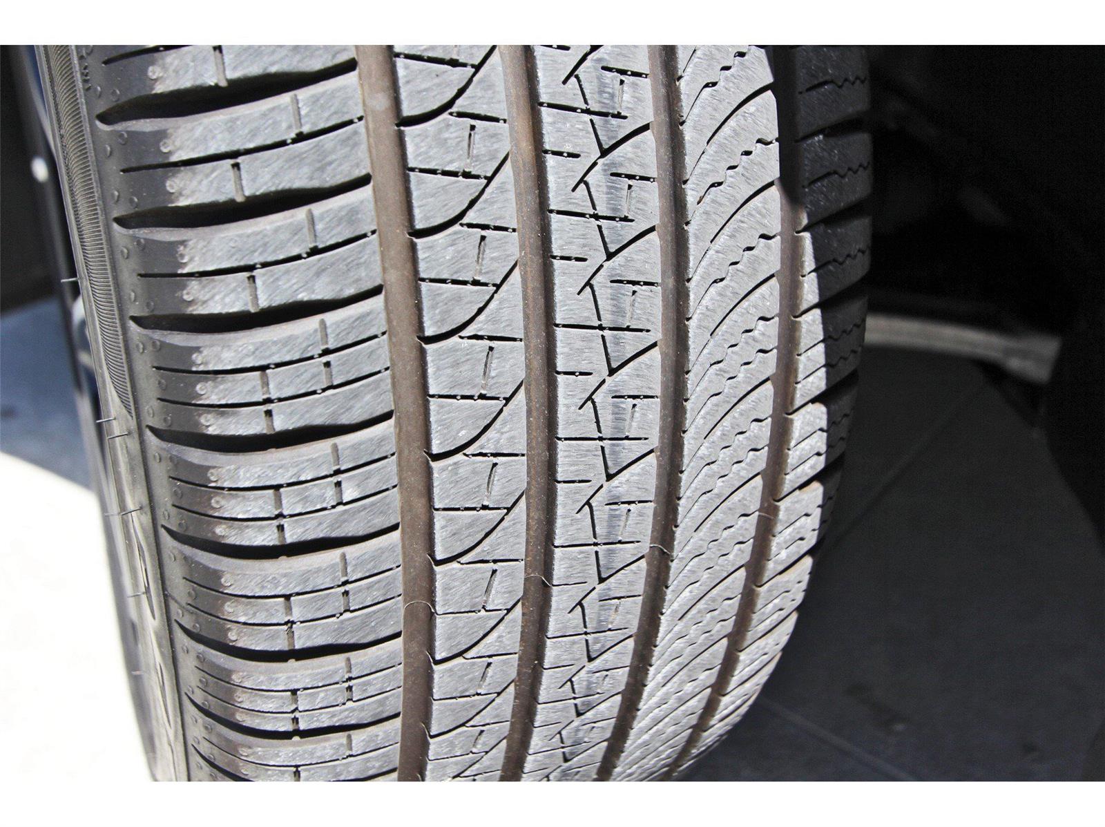 Vehicle image 11 of 30