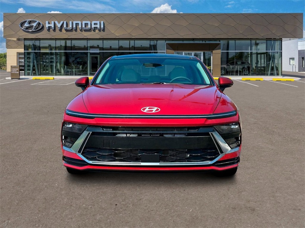 2024 Hyundai Sonata SEL Image 3 of 19