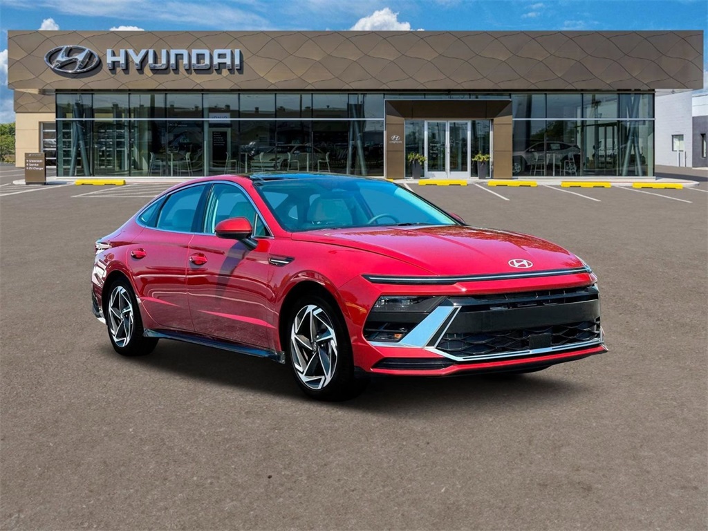 2024 Hyundai Sonata SEL Image 4 of 19