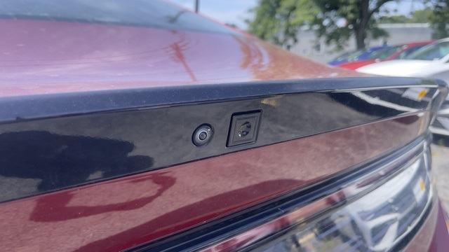 Vehicle image 30 of 31
