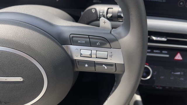 Vehicle image 29 of 31