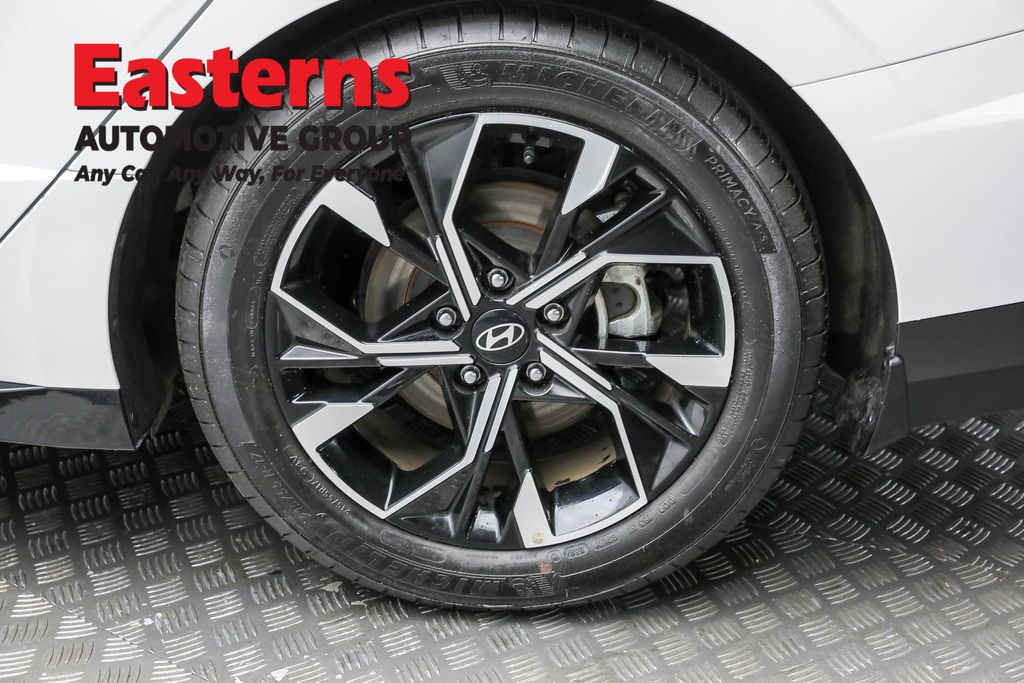 2024 Hyundai Sonata SEL Image 41 of 64