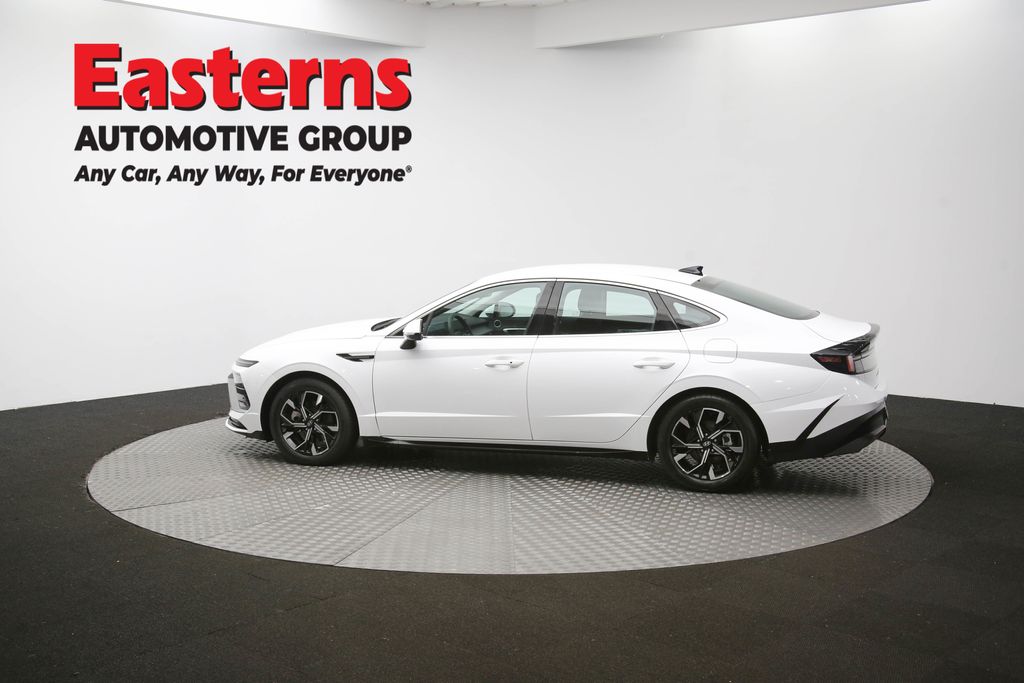 2024 Hyundai Sonata SEL Image 33 of 64