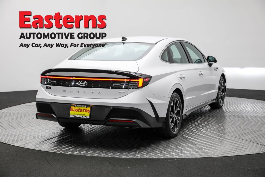 2024 Hyundai Sonata SEL Image 24 of 64