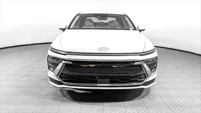 2024 Hyundai Sonata SEL Image 3 of 32